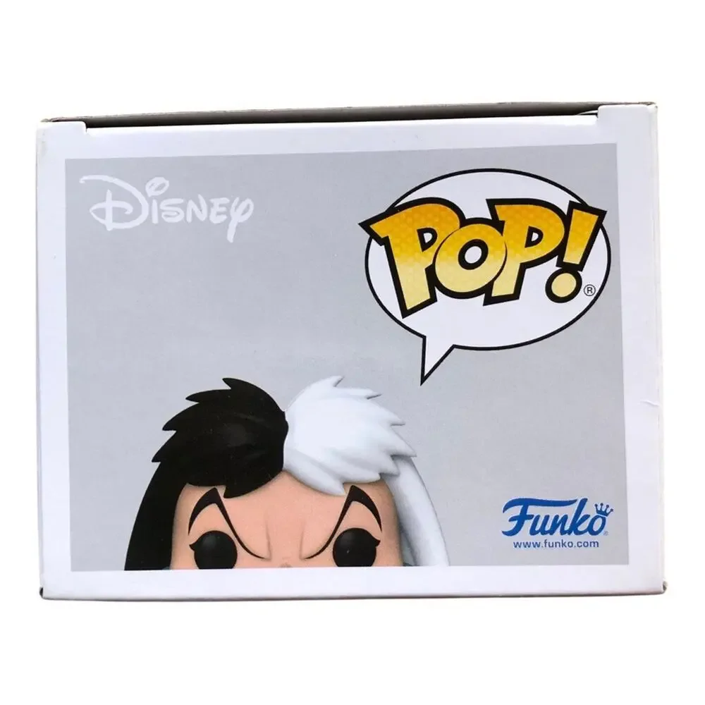 Funko Pop! Disney: Villains - Heiress Fashionista Cruella de Vil Figure #1083 - Picture 8 of 12